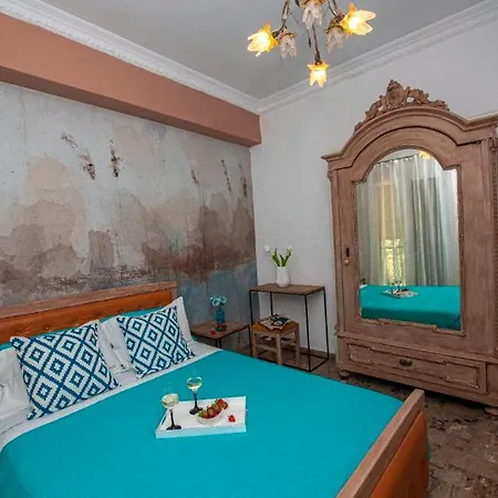 Corypho Apartment *